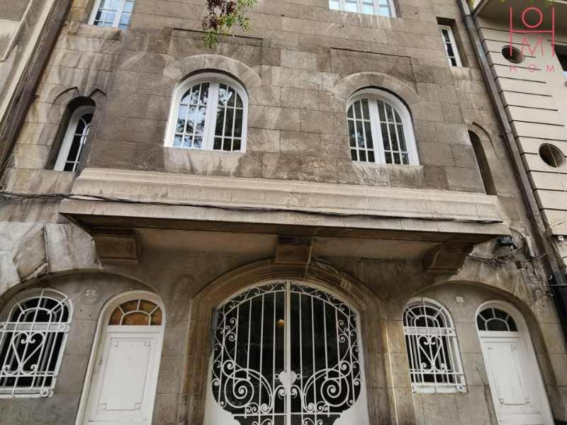 Hom I Amplio Y Luminoso Departamento En Barrio Lastarria Santiago